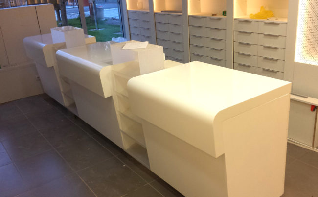 Apoteka pult Corian